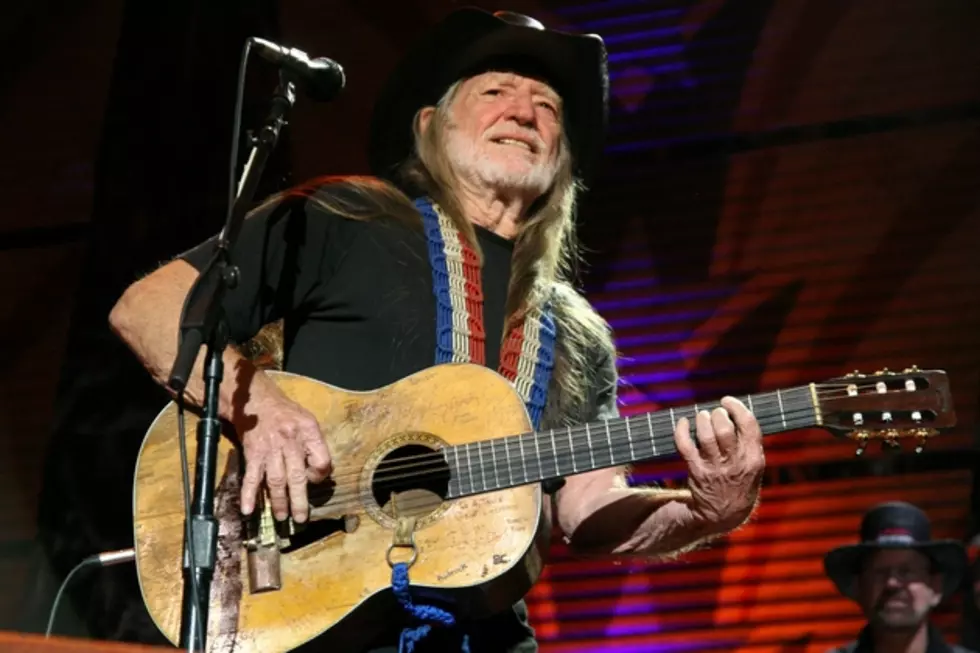 Eight Years Ago: Willie Nelson Busted for Drug Possession