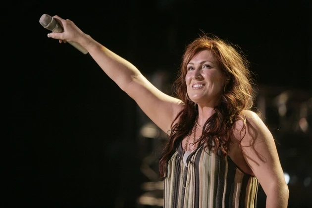Jo Dee Messina