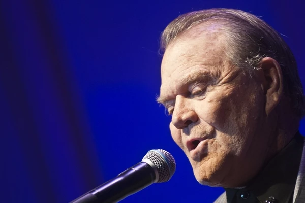 6 Years Ago: Glen Campbell Reveals Alzheimer's Diagnosis