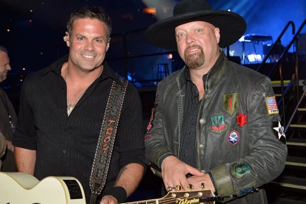 montgomery gentry singer collapses