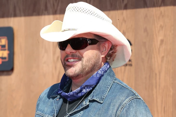 Toby Keith Talks Legendary Influences, Country Music's 'Oscillating' Sound - The Boot