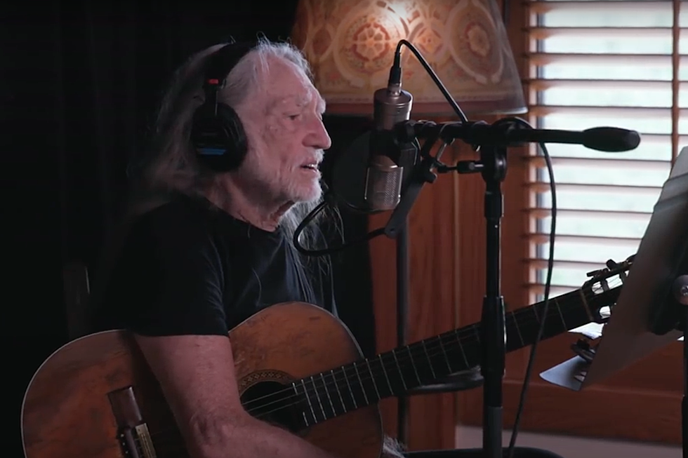 Willie Nelson Confronts Mortality in ‘Old Timer’ Music Video