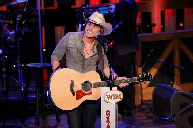 dustin lynch top 5