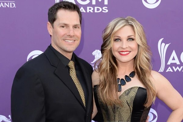 Sunny Sweeney Reveals Miscarriage Inspired 'Bottle By My Bed' [WATCH]