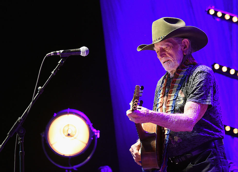 Willie Nelson Extends 2018 Outlaw Music Festival Tour Feat. Sturgill Simpson and More