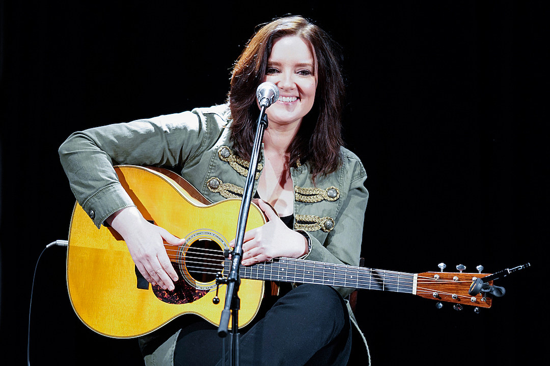 Story Behind the Song: Brandy Clark, ‘Long Walk’ | Kowaliga Country 97.5