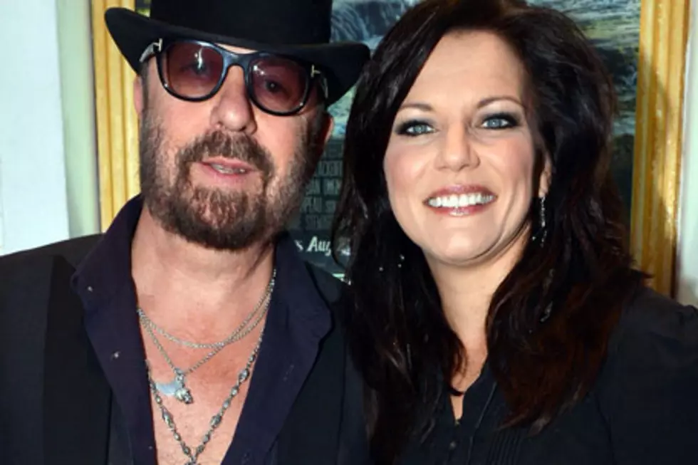 Dave Stewart Gets Martina McBride ‘All Messed Up’