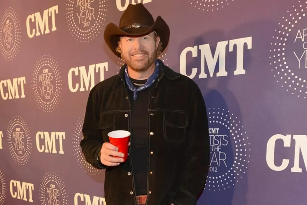 10 Worst Country Songs That Were Big Hits