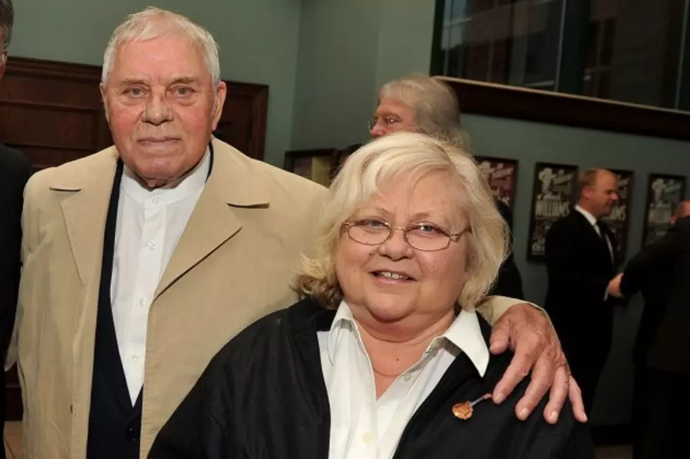 Bluegrass Songwriter Dixie Hall Dead at 80