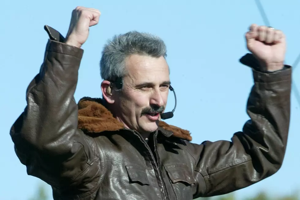 30 Years Ago: Aaron Tippin Releases His Debut Album