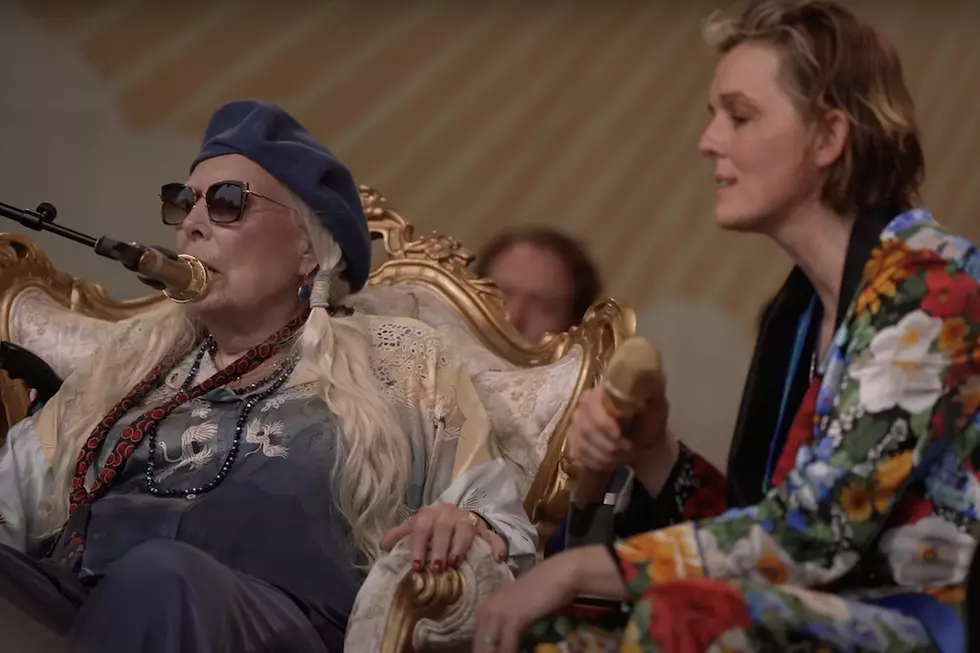 Joni Mitchell Joins Brandi Carlile, Wynonna Judd and More for Surprise Appearance at Newport Folk Festival